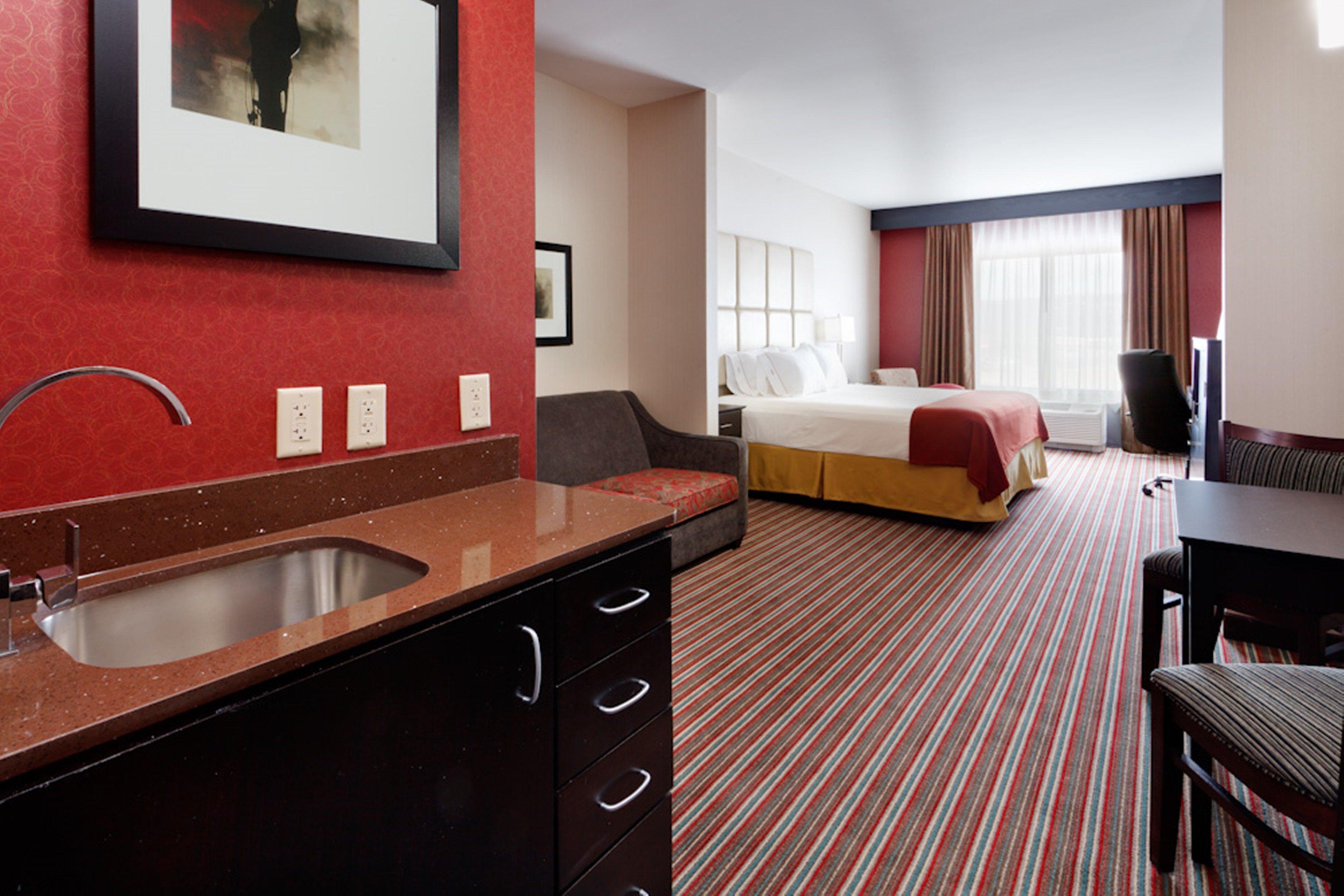 Holiday Inn Express & Suites Northeast By Ihg Йорк Екстериор снимка